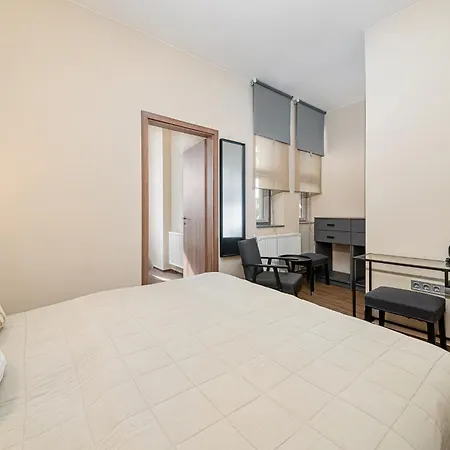 Bed & Breakfast Kedves Vendeghaz Balatonfured