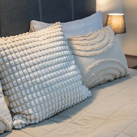 Kedves Vendeghaz Bed & Breakfast *